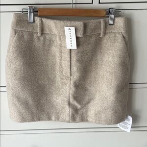 Topshop Beige Cream Brushed Lined Mini Skirt with pockets size 6 BNWT.
